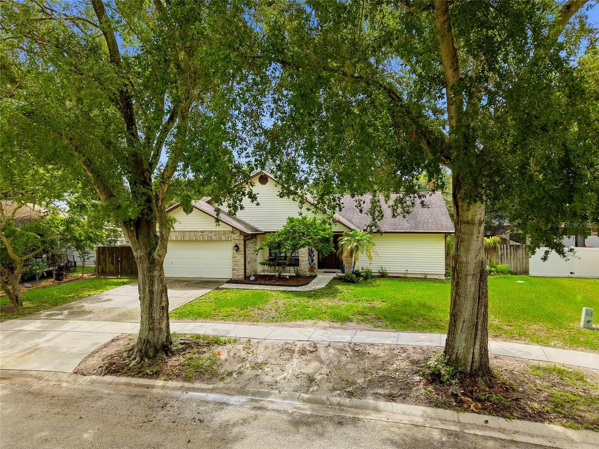 1150 WINDSOR WAY — photo 43 of 44