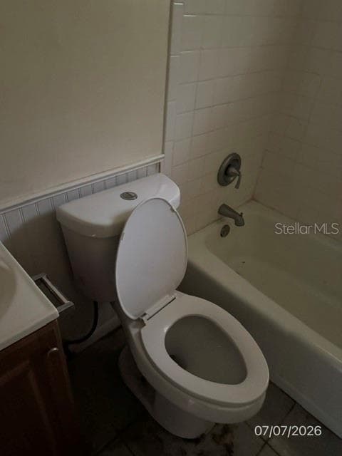 107 WOODLAWN ROAD — photo 8 of 13