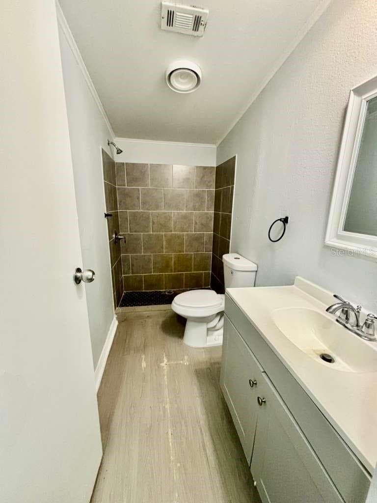 218 DIAMOND ACRES ROAD — photo 12 of 16