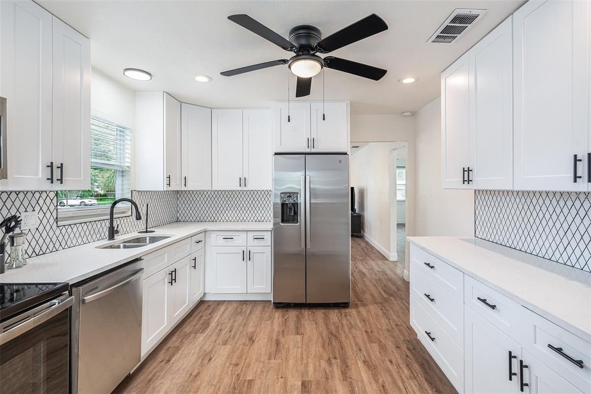 1411 MADISON AVENUE — photo 18 of 29