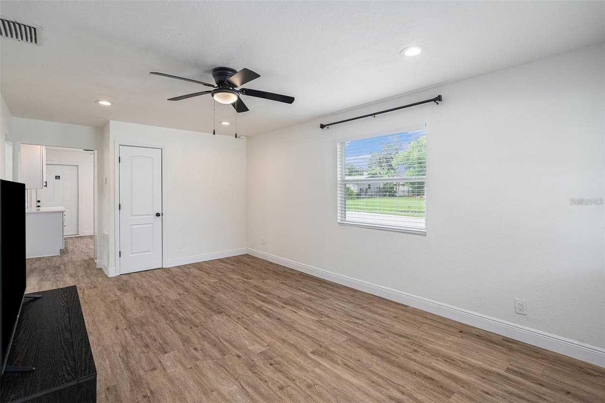 1411 MADISON AVENUE — photo 25 of 29