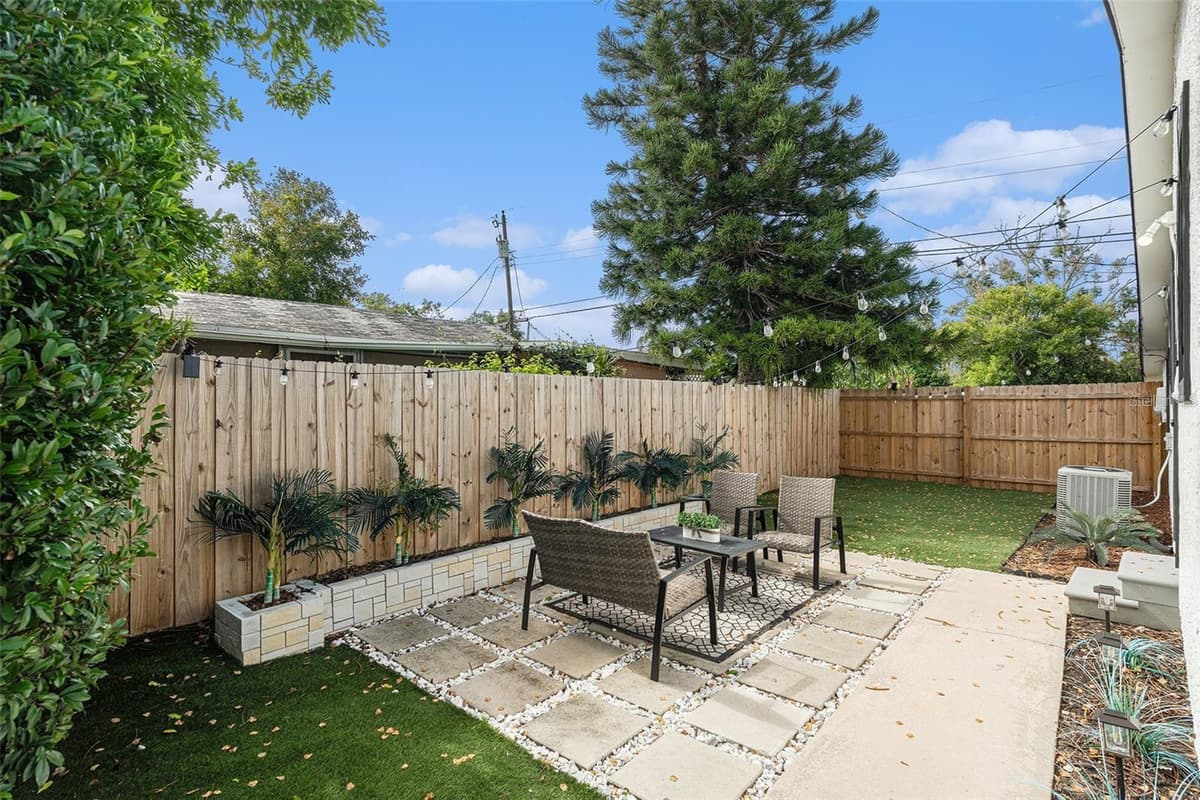 1411 MADISON AVENUE — photo 10 of 29