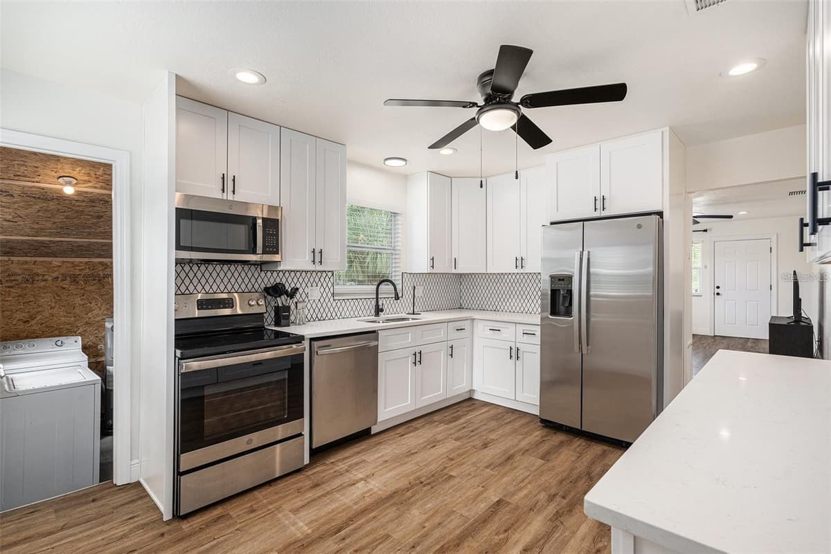 1411 MADISON AVENUE — photo 20 of 29