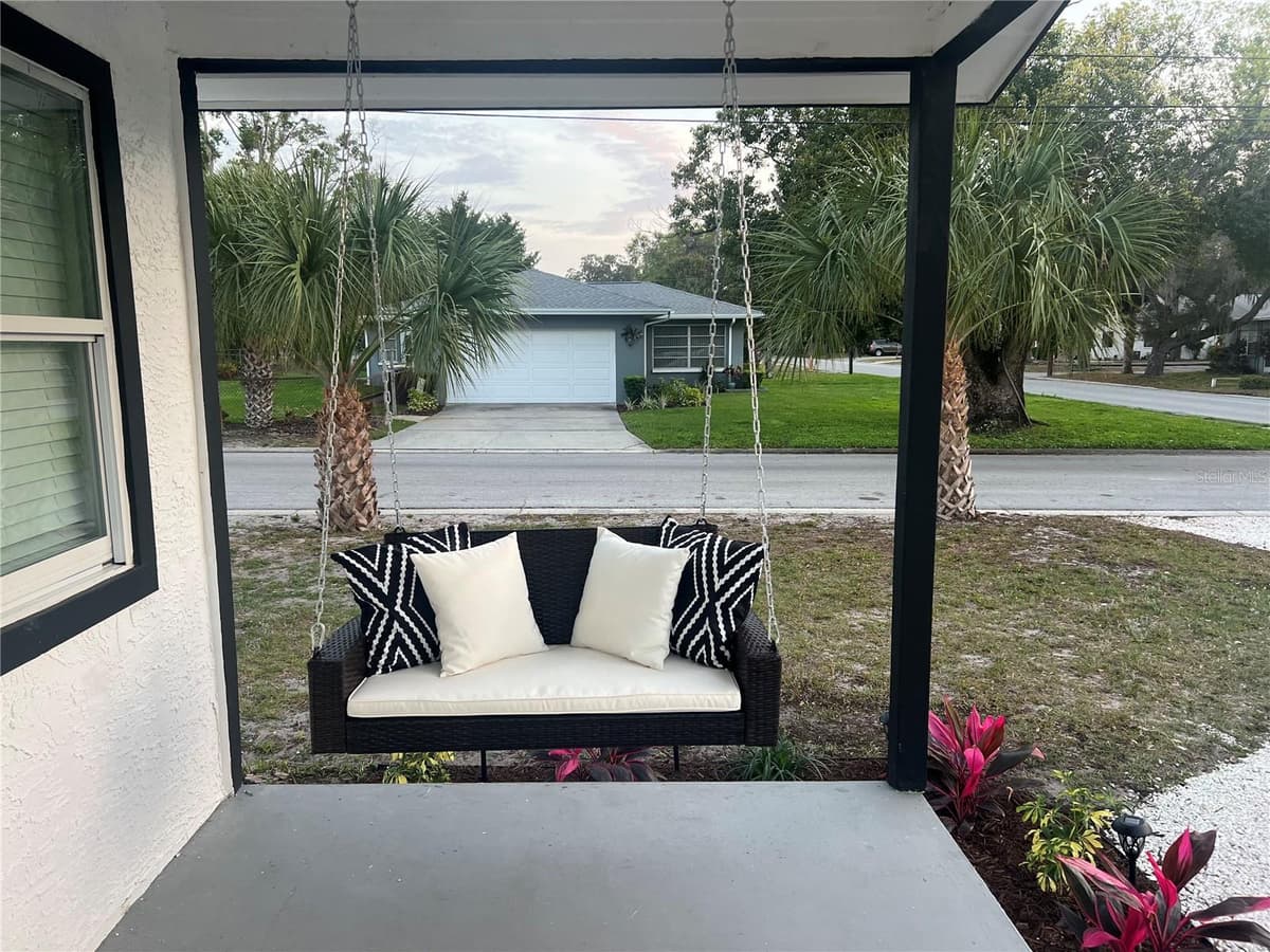 1411 MADISON AVENUE — photo 2 of 29