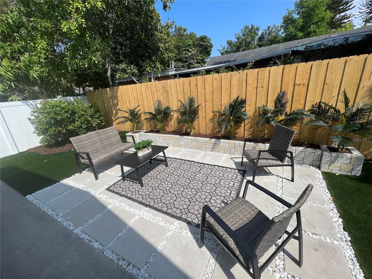 1411 MADISON AVENUE — photo 13 of 29
