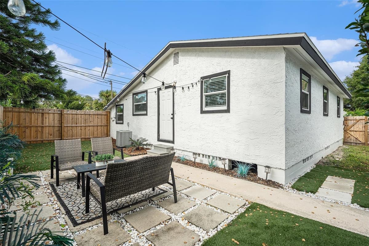 1411 MADISON AVENUE — photo 14 of 29