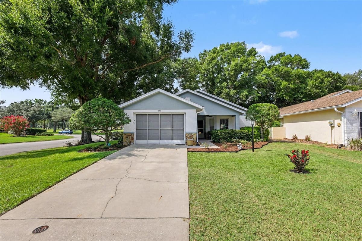 9141 91ST CIRCLE — photo 3 of 29