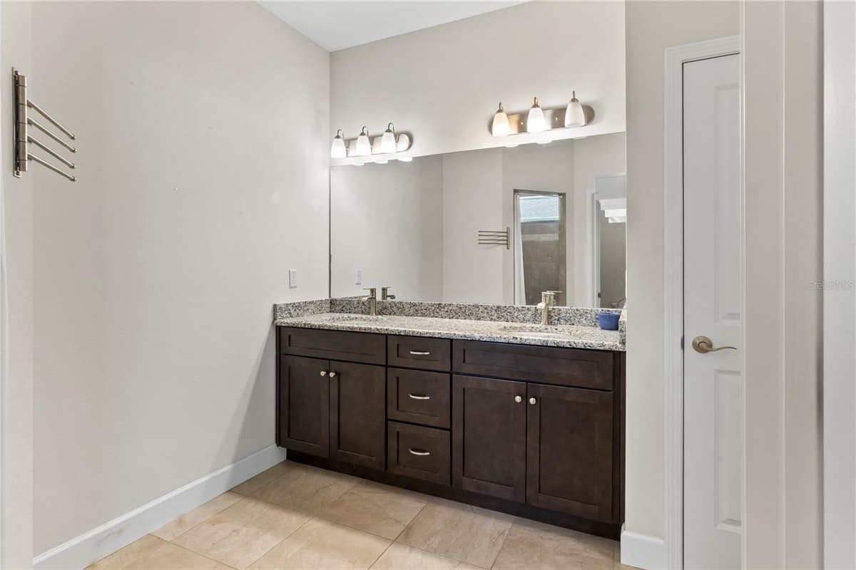 39 BOULDER ROCK DRIVE — photo 22 of 41