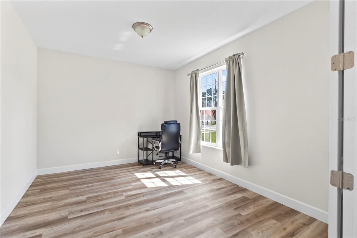 39 BOULDER ROCK DRIVE — photo 16 of 41