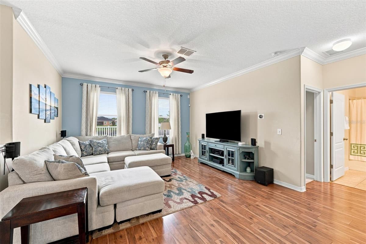 12335 BALLENTRAE FOREST DRIVE — photo 10 of 64