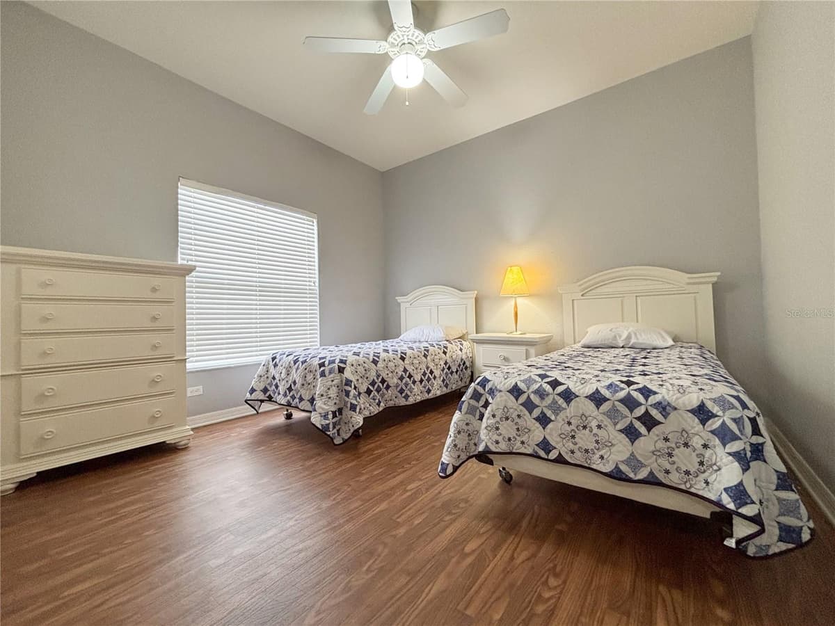 4493 TURNBERRY LANE — photo 11 of 55