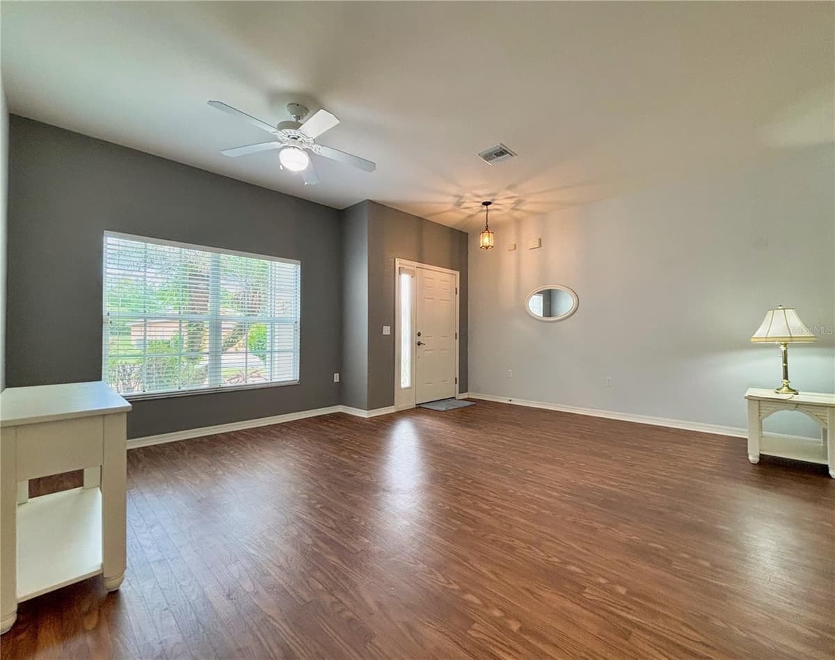 4493 TURNBERRY LANE — photo 3 of 55