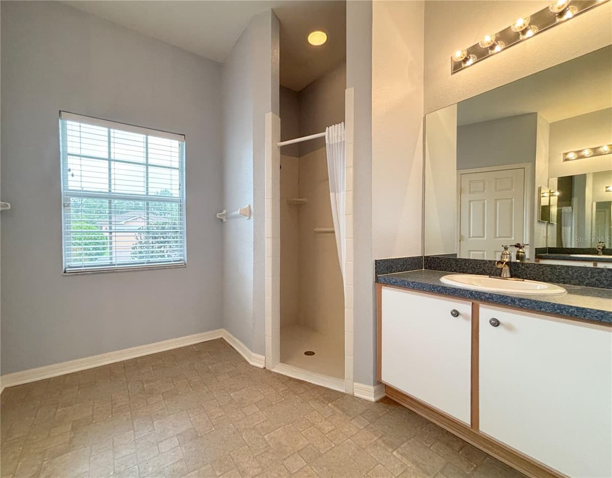 4493 TURNBERRY LANE — photo 25 of 55