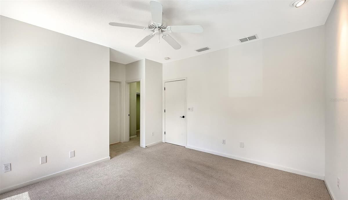1685 LAUREL STREET — photo 20 of 46