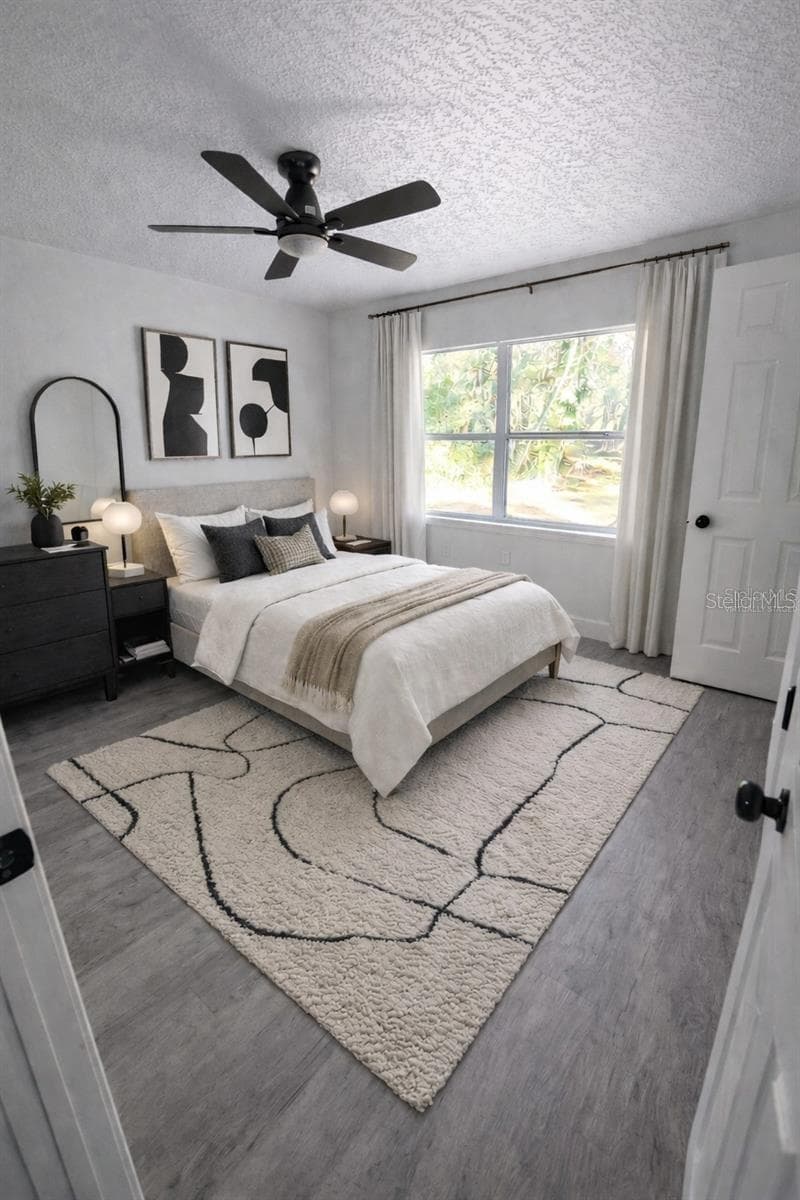 34071 MADISON AVENUE — photo 4 of 42