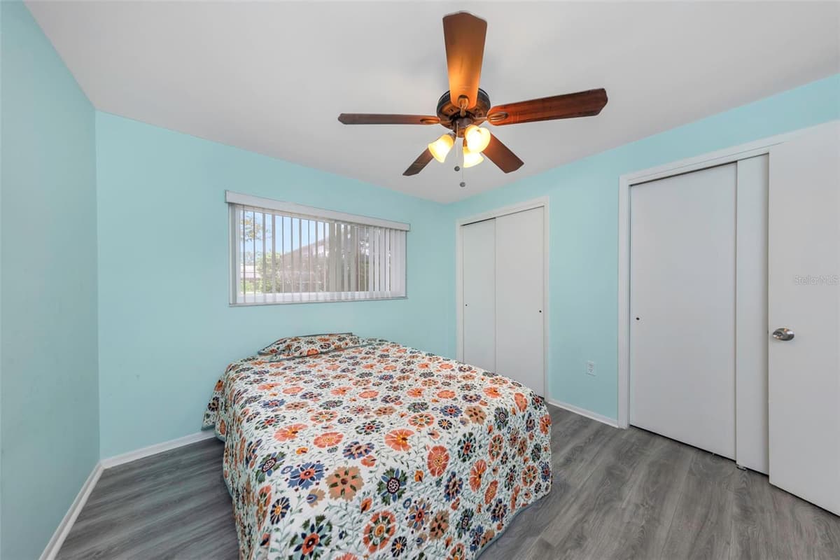 9237 AMAZON DRIVE — photo 12 of 29