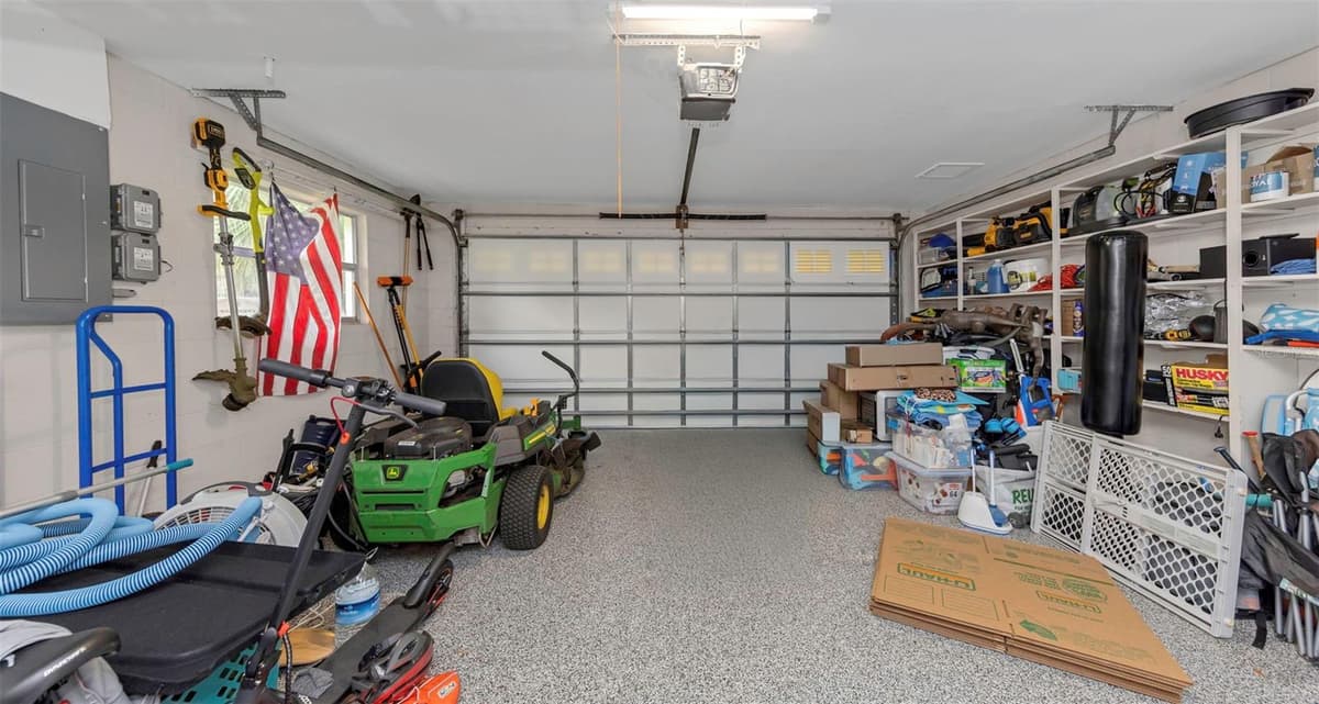 9237 AMAZON DRIVE — photo 17 of 29