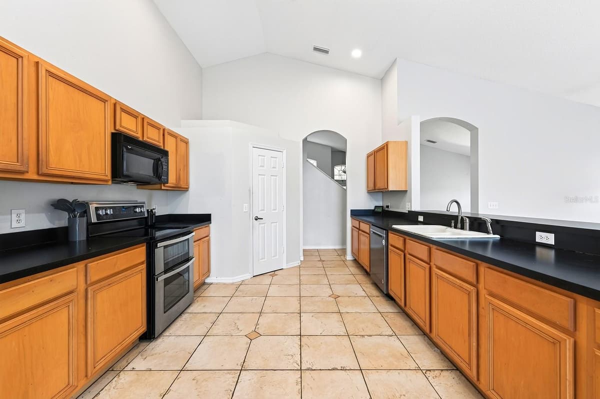 2551 WALNUT HEIGHTS ROAD — photo 7 of 30