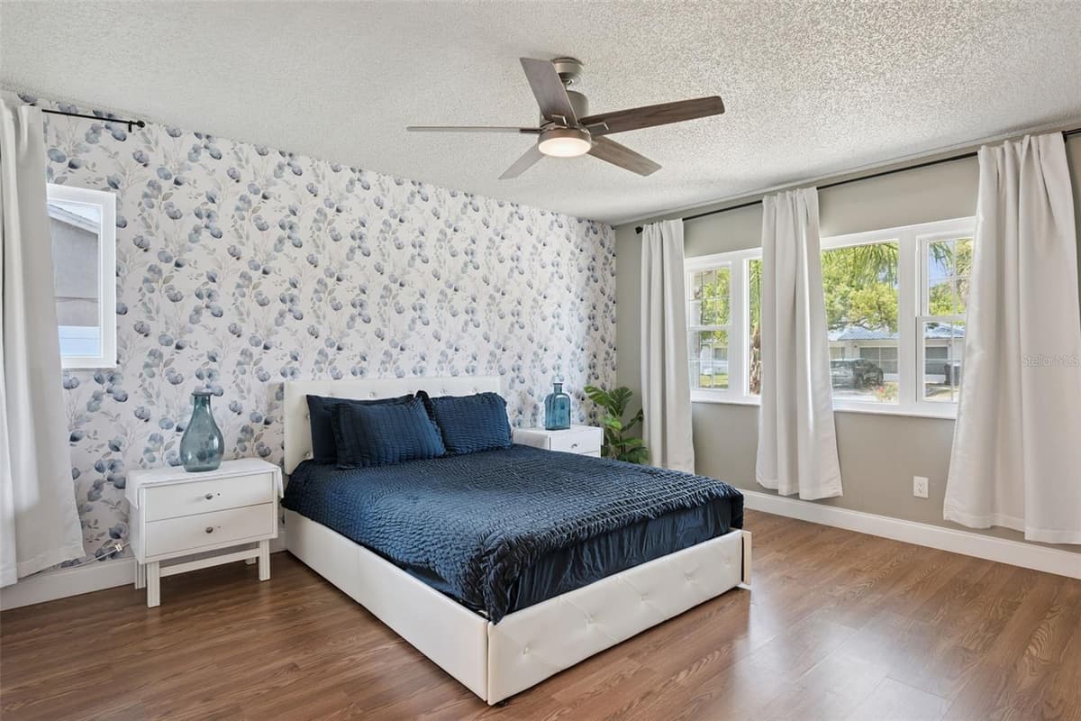 8714 HILL PINE ROAD — photo 13 of 40