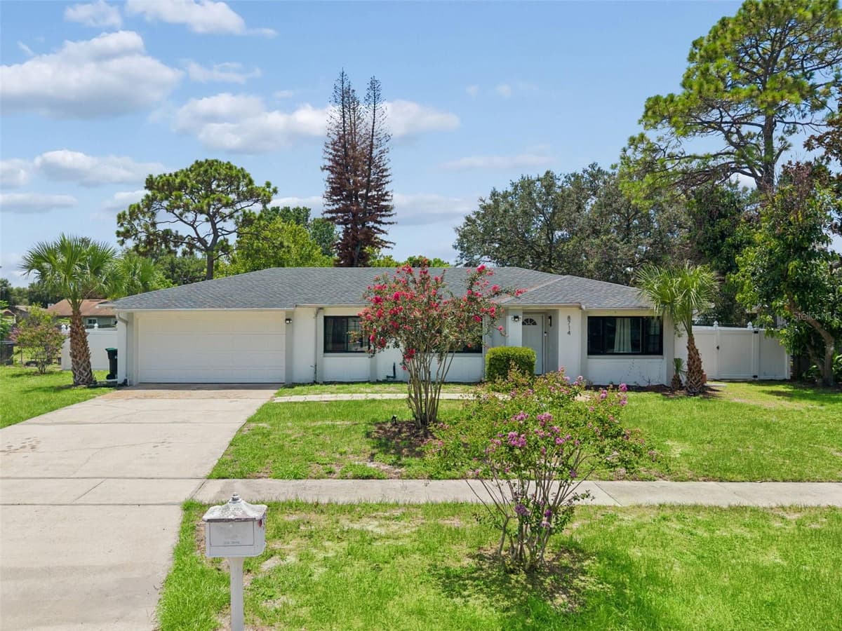 8714 HILL PINE ROAD — photo 1 of 40