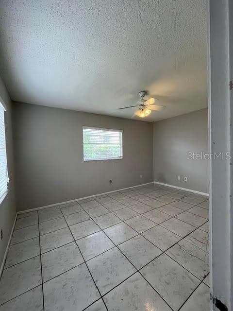 8106 WOODDUCK DRIVE — photo 12 of 20