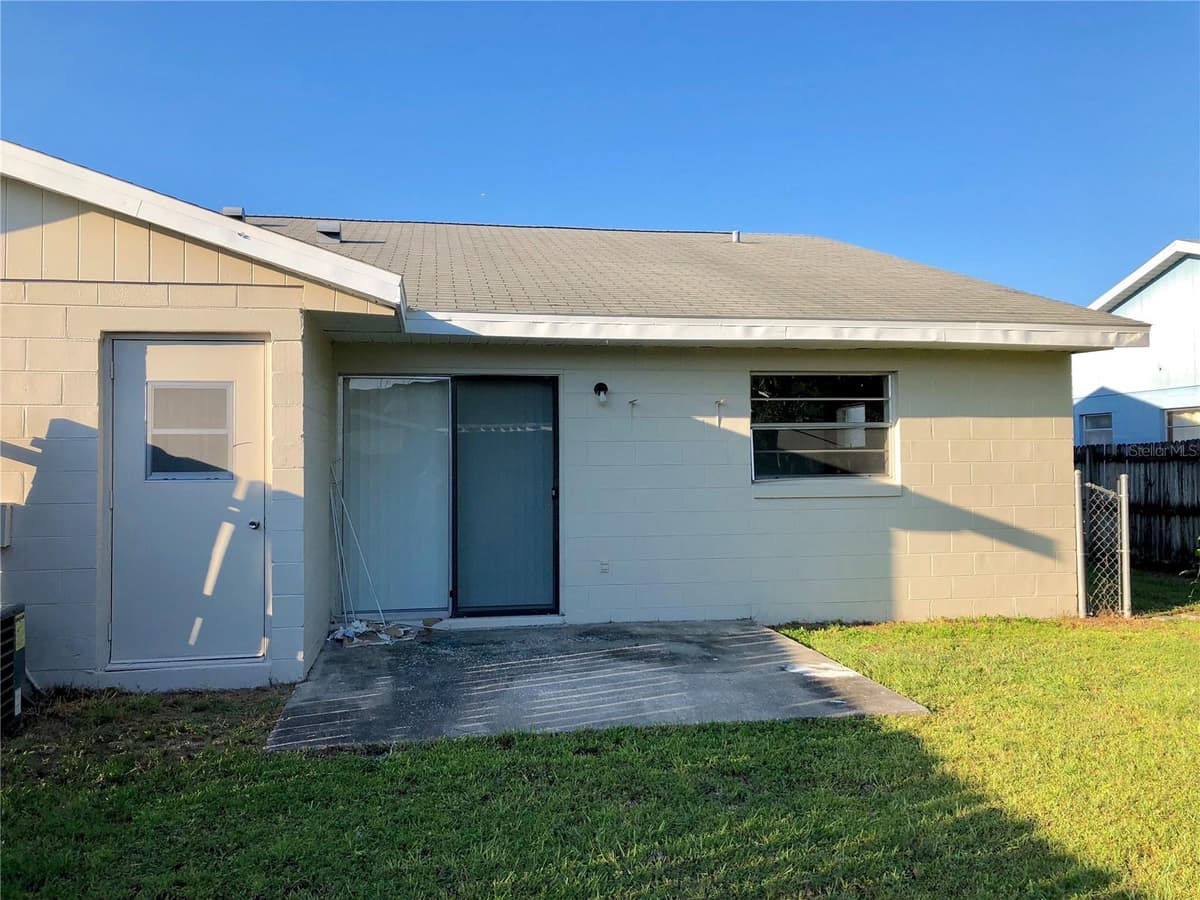 8106 WOODDUCK DRIVE — photo 18 of 20