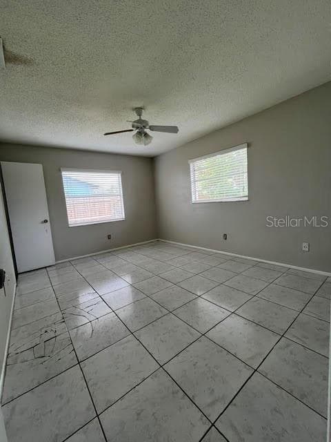 8106 WOODDUCK DRIVE — photo 8 of 20