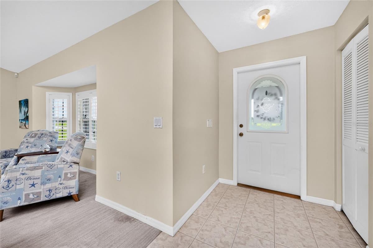 31 MEADOWLARK LANE — photo 12 of 47