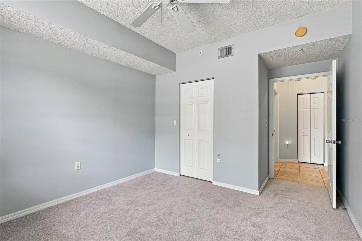 5459 BENTGRASS DRIVE — photo 11 of 24