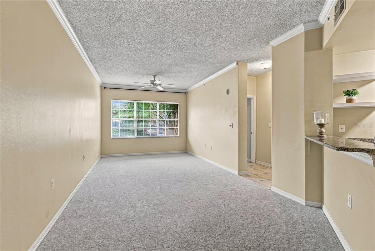 5459 BENTGRASS DRIVE — photo 4 of 24