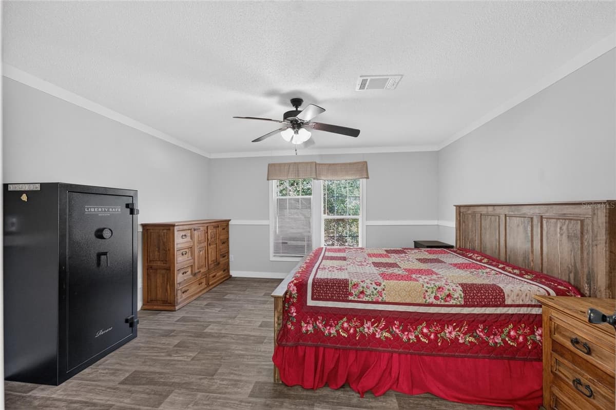 4830 121 AVENUE — photo 7 of 51