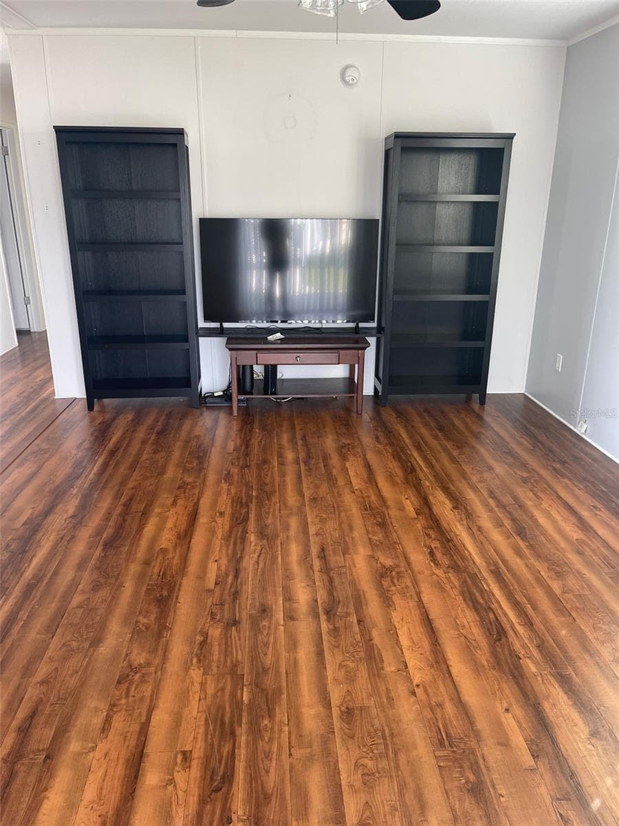 3301 DOREEN DRIVE — photo 3 of 9