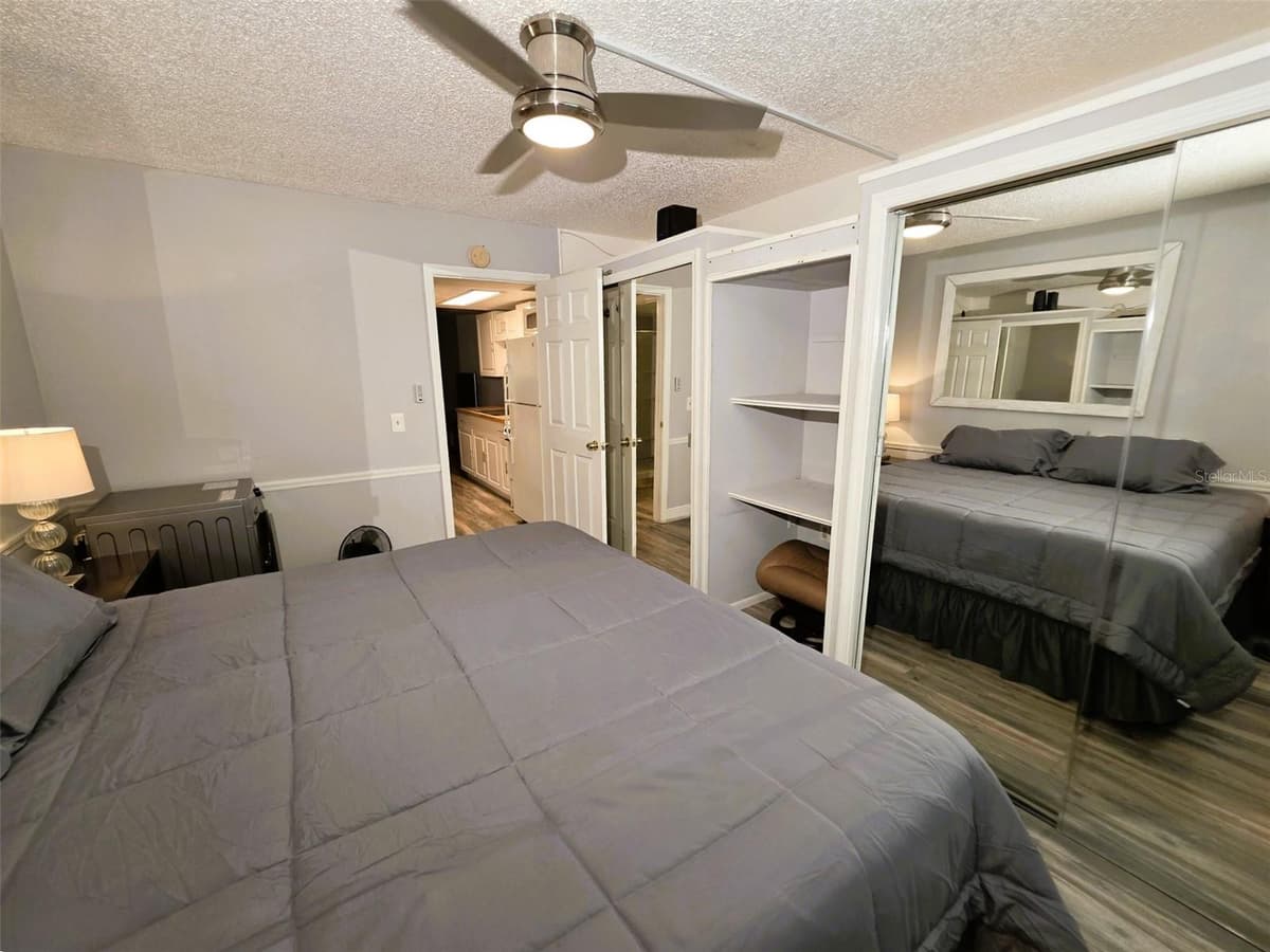 1865 MAZO MANOR — photo 14 of 20