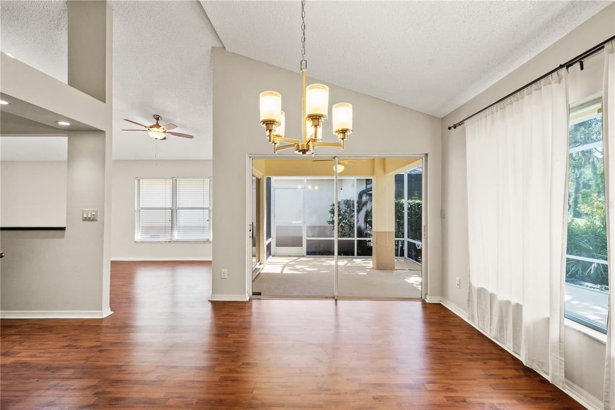 6005 FAIRWAY PALMS COURT — photo 13 of 58