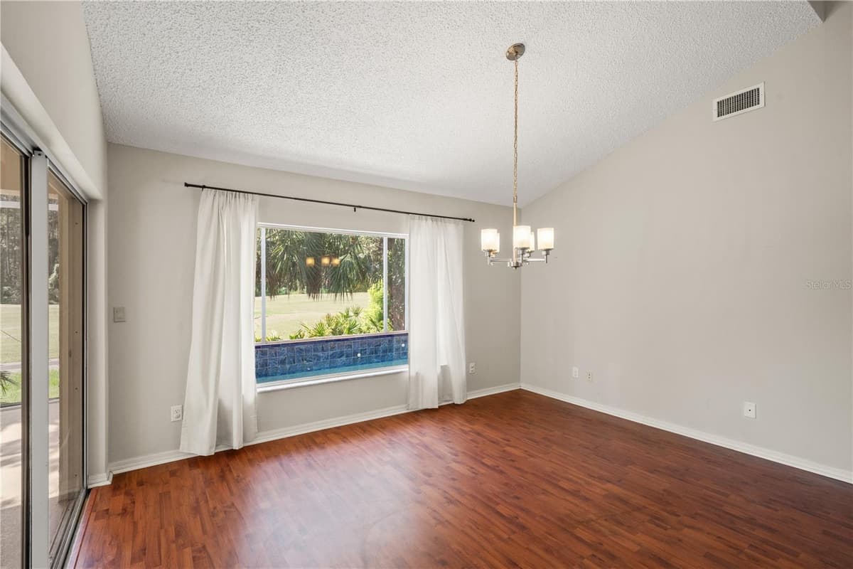 6005 FAIRWAY PALMS COURT — photo 20 of 58