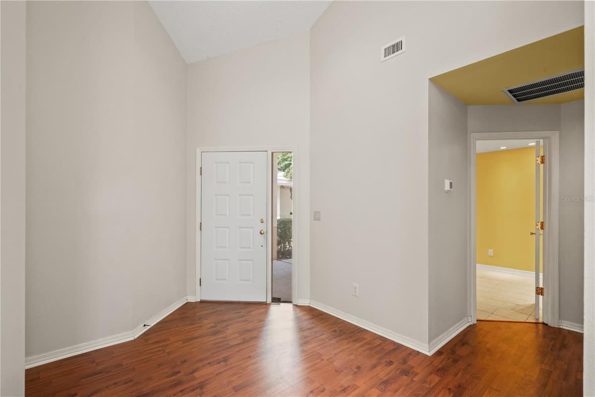 6005 FAIRWAY PALMS COURT — photo 30 of 58