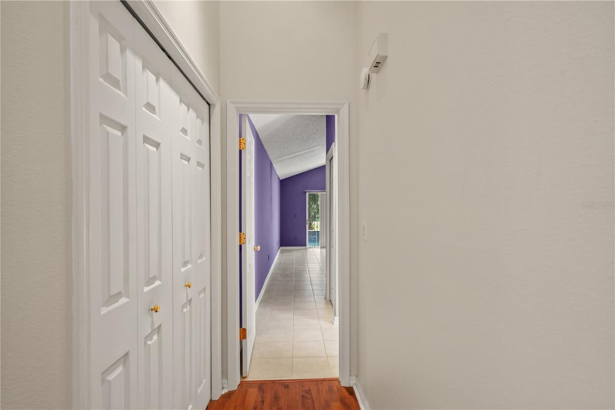 6005 FAIRWAY PALMS COURT — photo 25 of 58