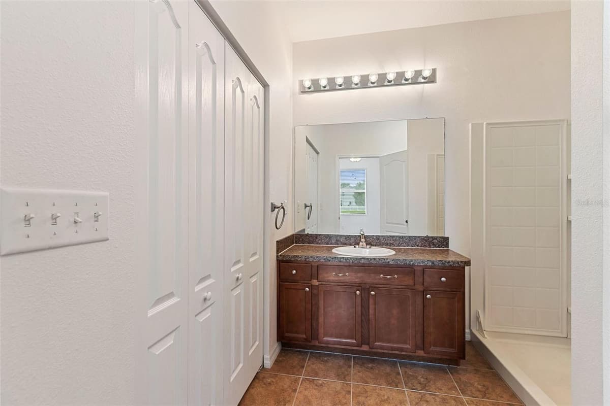 2616 WALDEN WOODS DRIVE — photo 19 of 55
