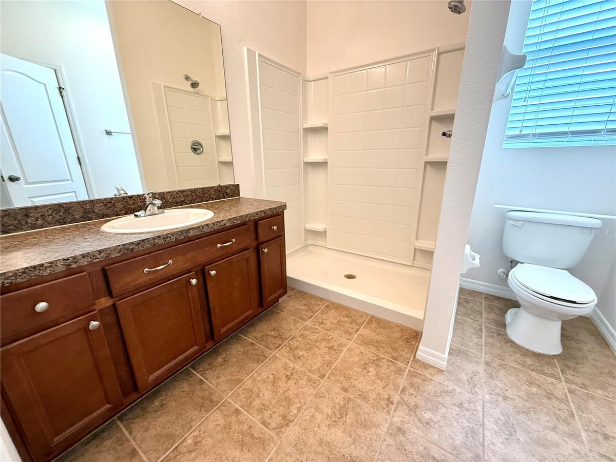 2616 WALDEN WOODS DRIVE — photo 18 of 55