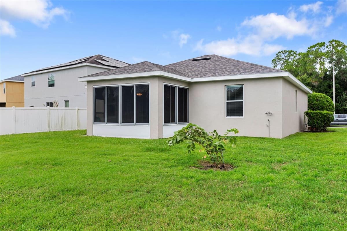 2616 WALDEN WOODS DRIVE — photo 40 of 55