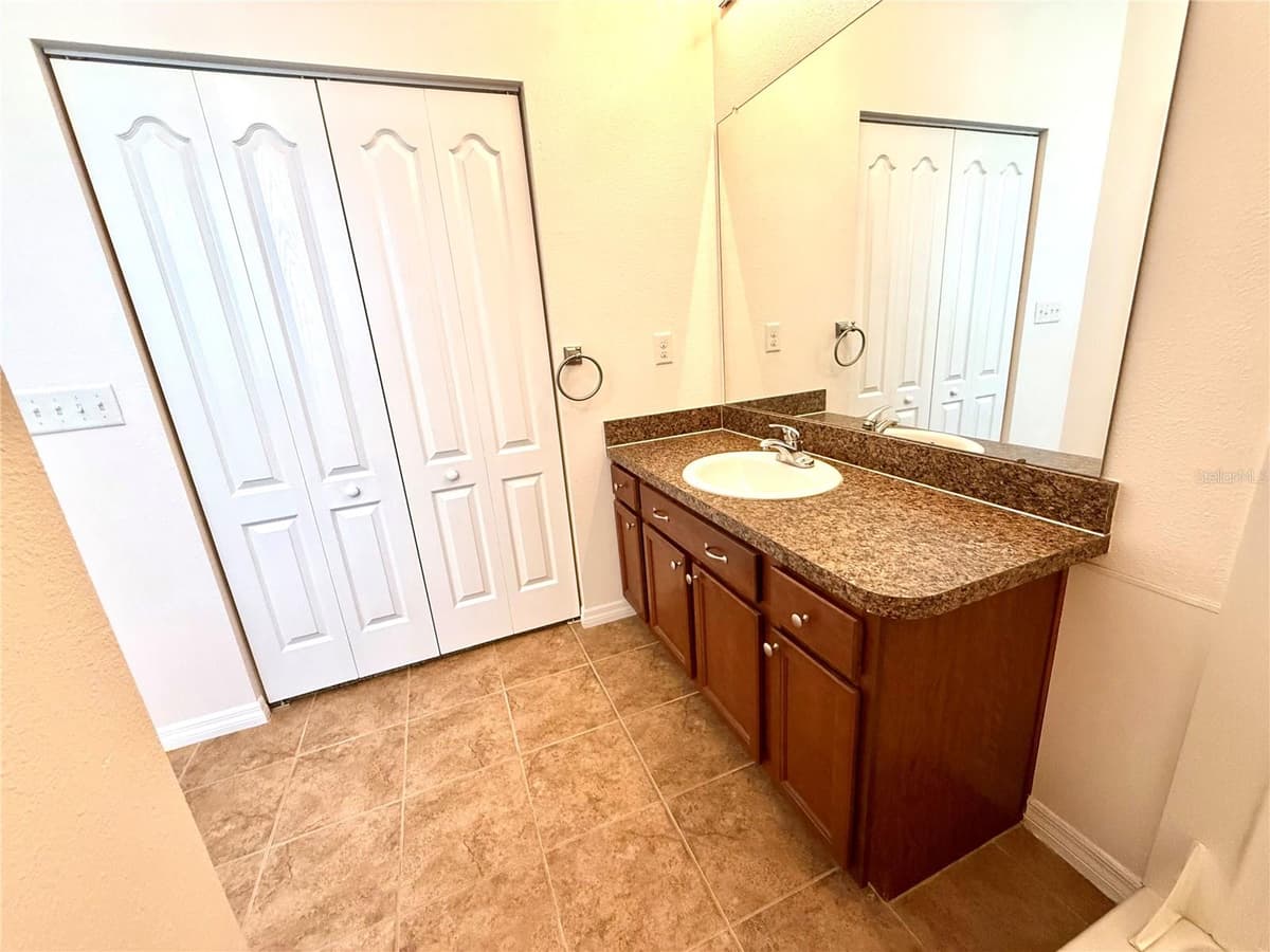 2616 WALDEN WOODS DRIVE — photo 21 of 55
