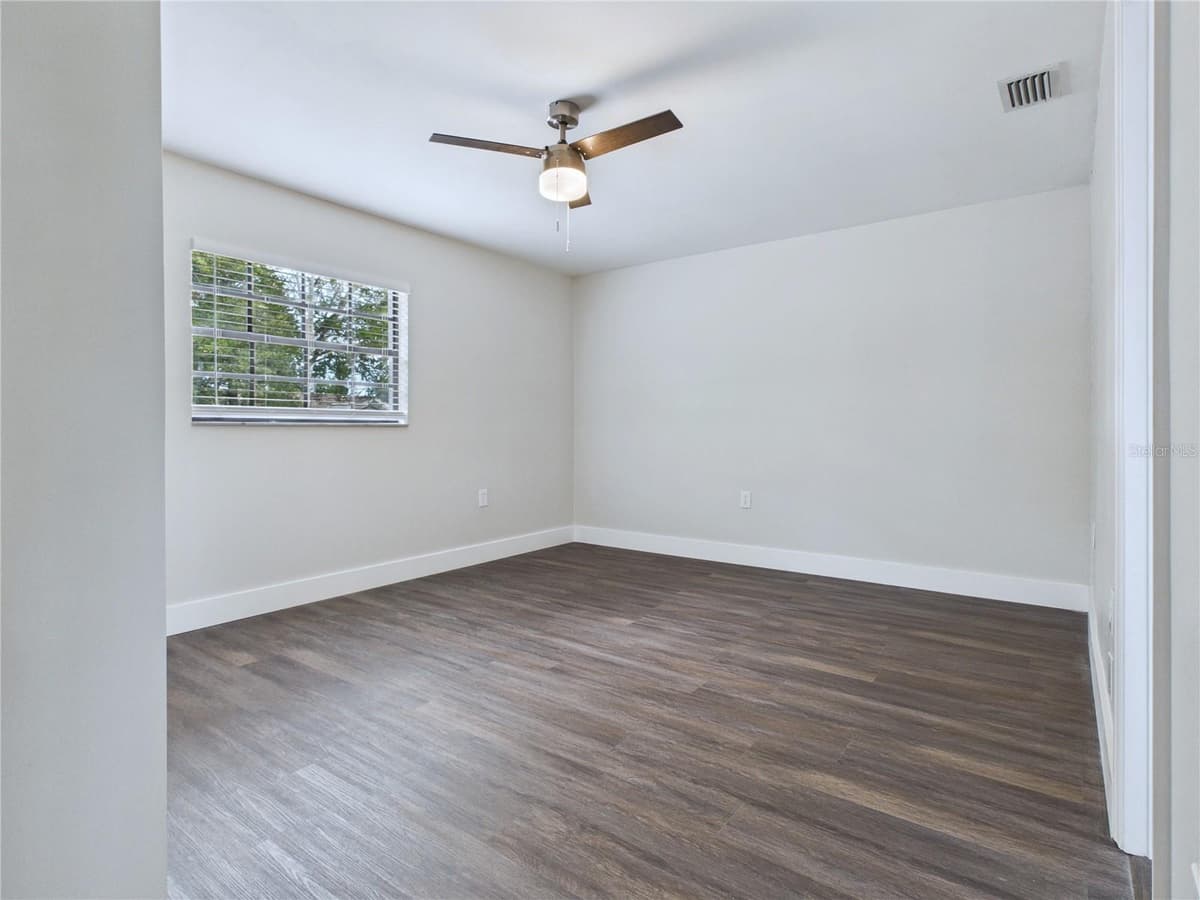 457 WATER ROAD — photo 8 of 21