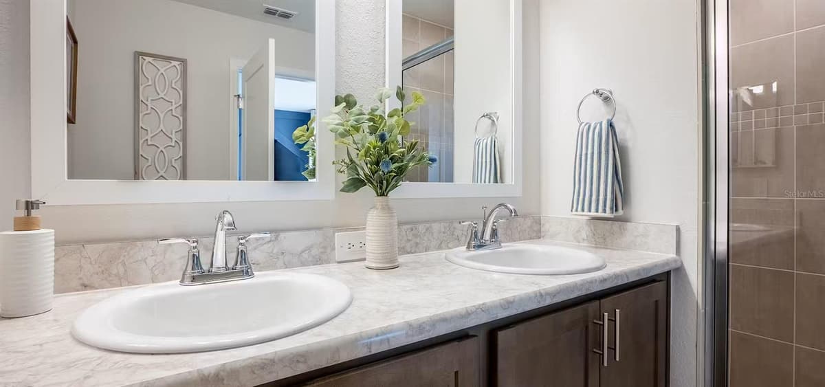 406 CHESAPEAKE DRIVE — photo 8 of 9