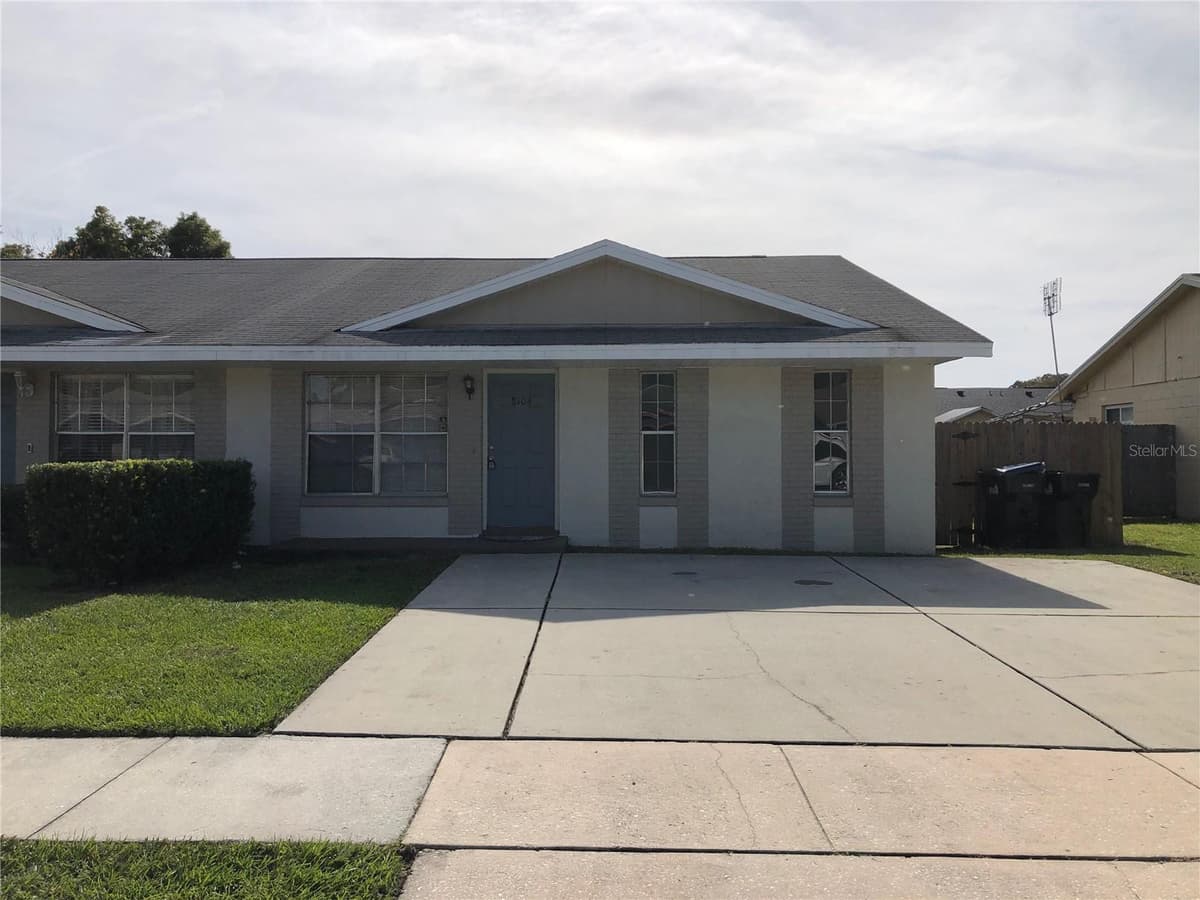 8104 WOODDUCK DRIVE — photo 1 of 18