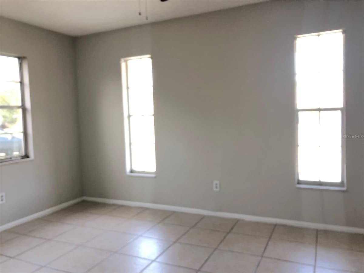 8104 WOODDUCK DRIVE — photo 10 of 18