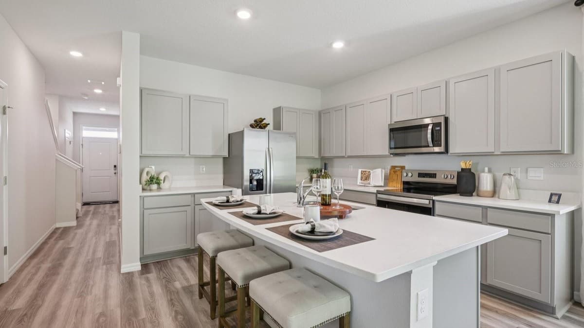 17314 SPANISH OAK LOOP — photo 12 of 32