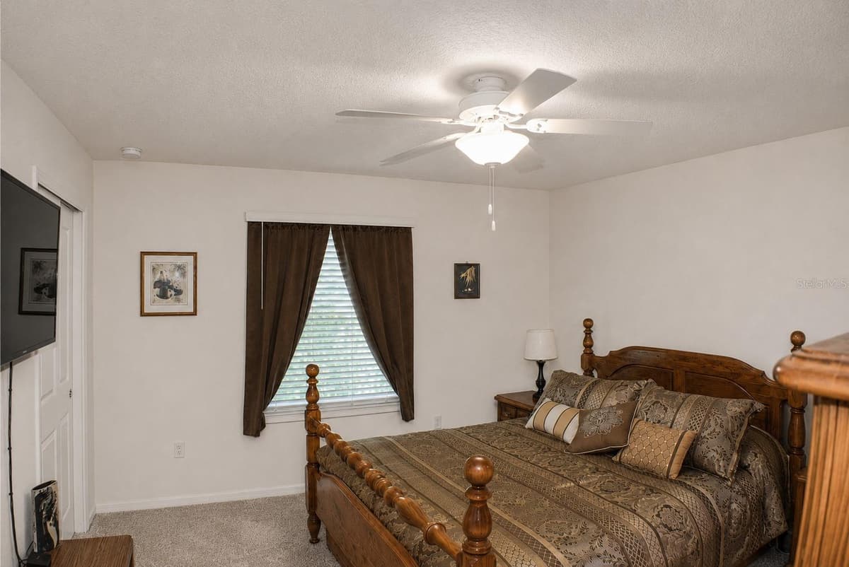 19657 SHADY OAK DRIVE — photo 14 of 20