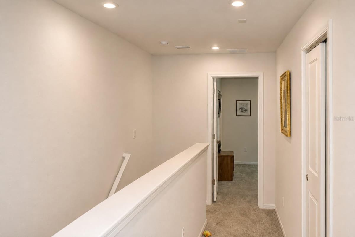 19657 SHADY OAK DRIVE — photo 12 of 20