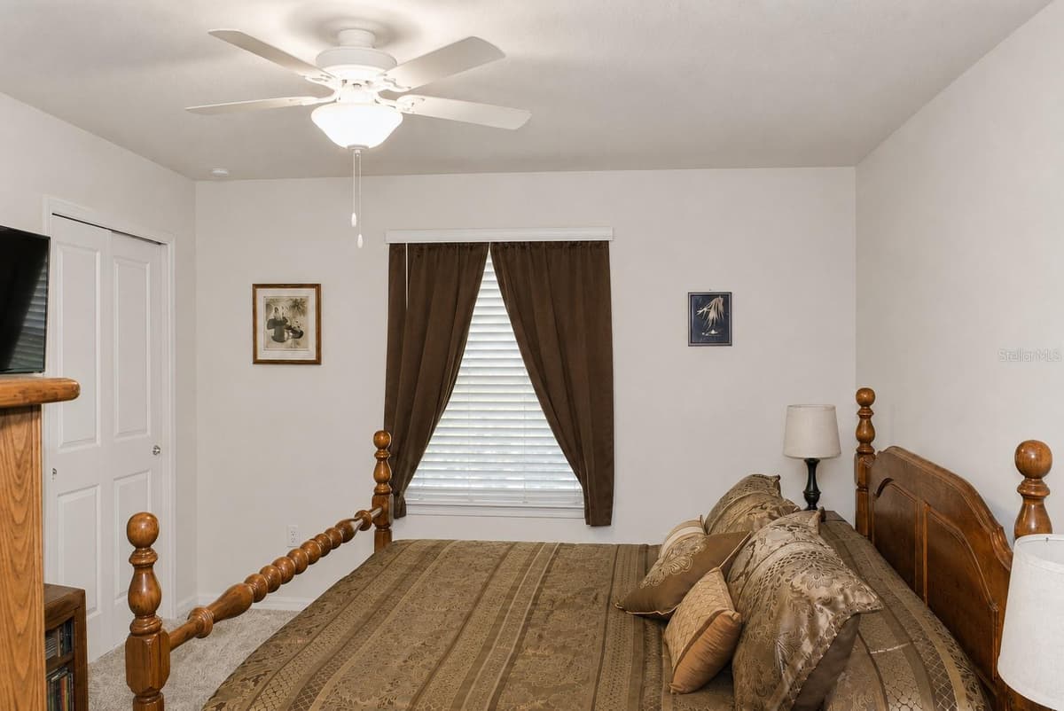 19657 SHADY OAK DRIVE — photo 13 of 20
