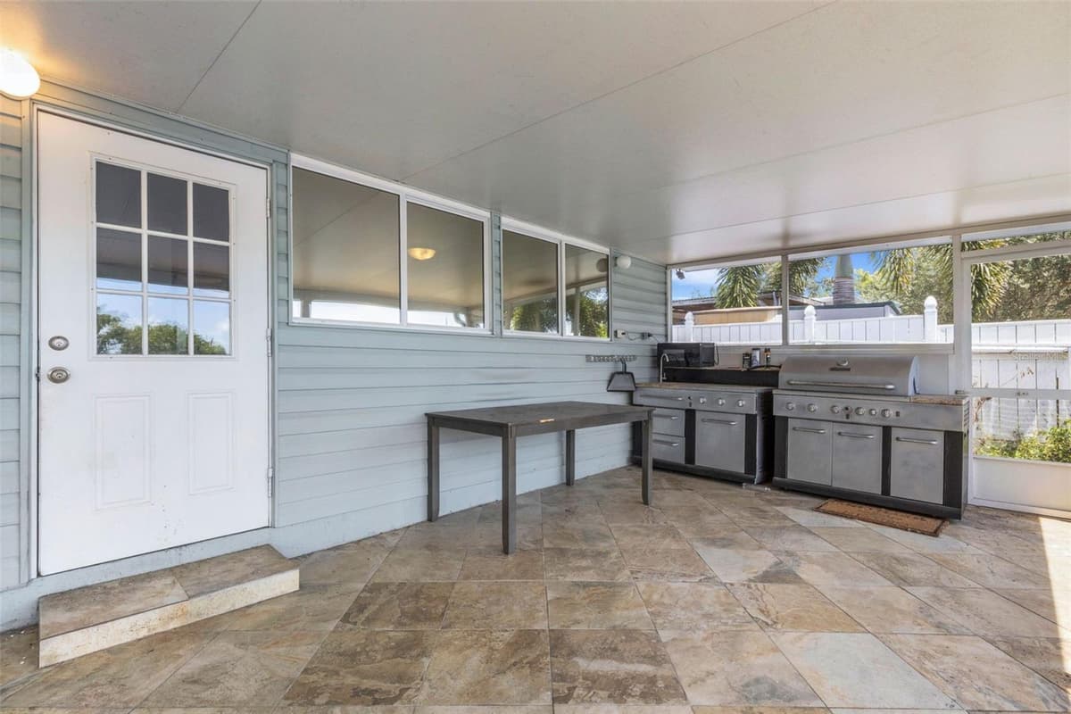 1240 TRUNKFISH DRIVE — photo 7 of 32